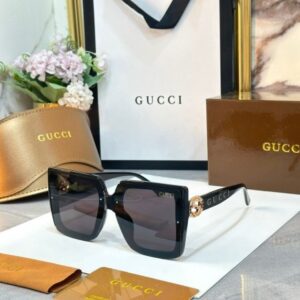 GUCCI SUNGLASS FOR HER WITH KIT