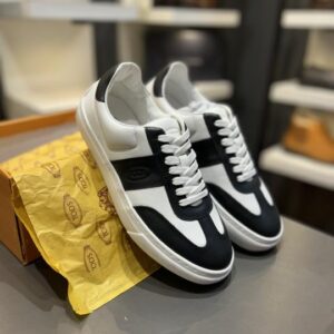 TOD_S LEATHER LOW TOP SNEAKERS WHITE BLACK