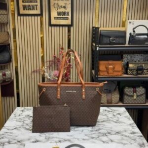 Michael_Kors Jet Set Travel Tote With Wallet (Brown) (V-19016)