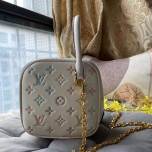 Louis_Vuitton_LV Limited Edition 2025 New Square Bag With Dust Bag (White - 963)